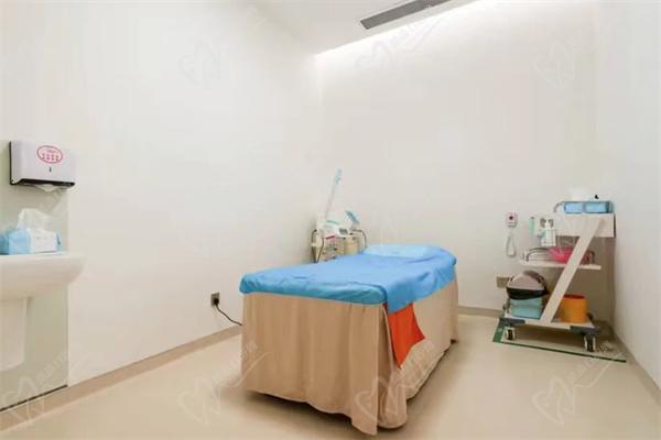 西安国 际医学中心整形医院治疗室